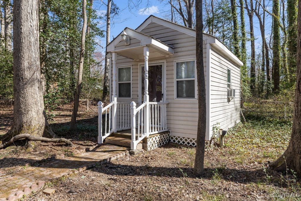11041 Moravia Road Midlothian, VA 23112 - Photo 24 of 38 a view of a house with a yard