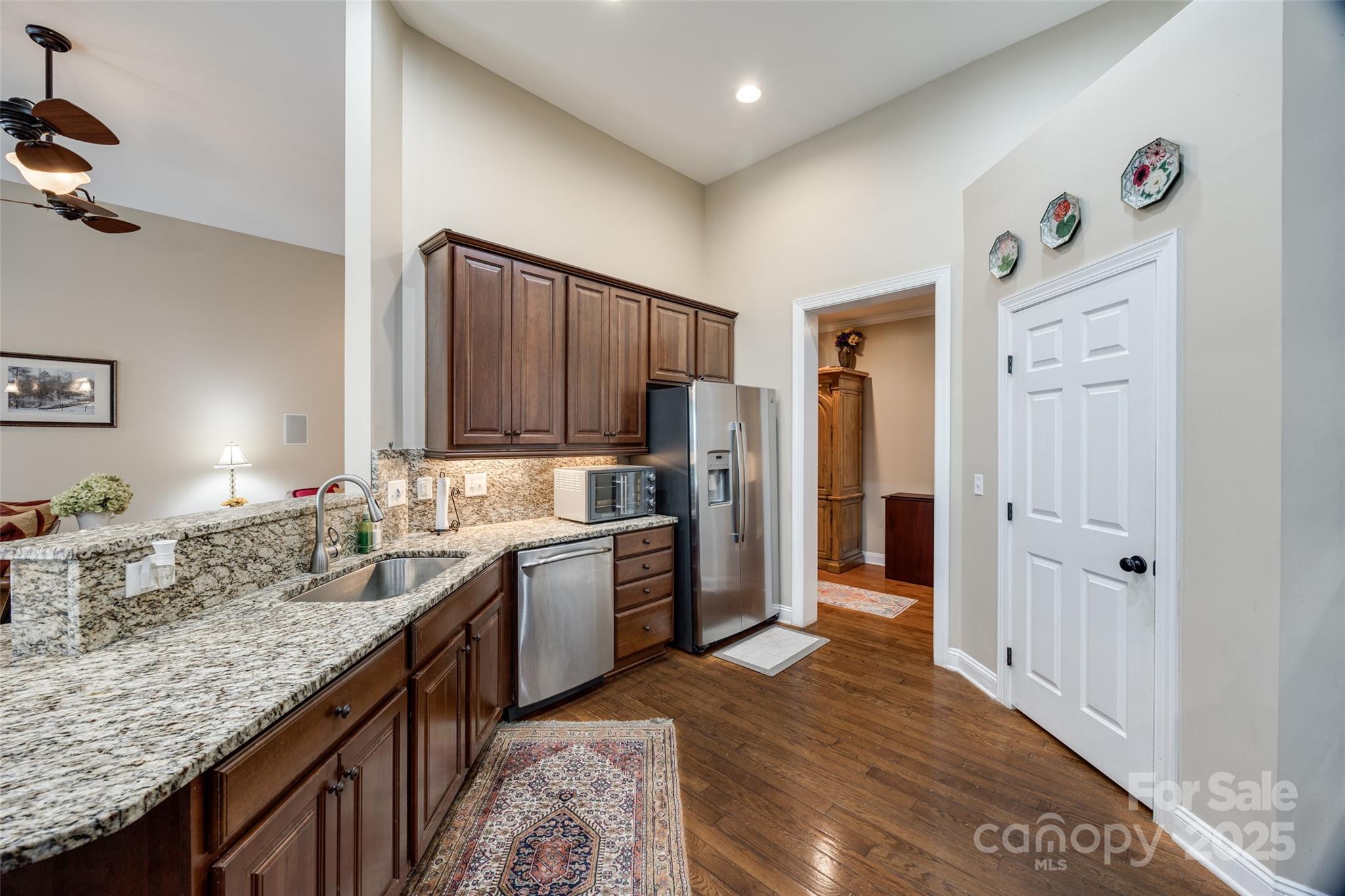 615 Reliance Court Tega Cay, SC 29708 - Photo 16 of 40