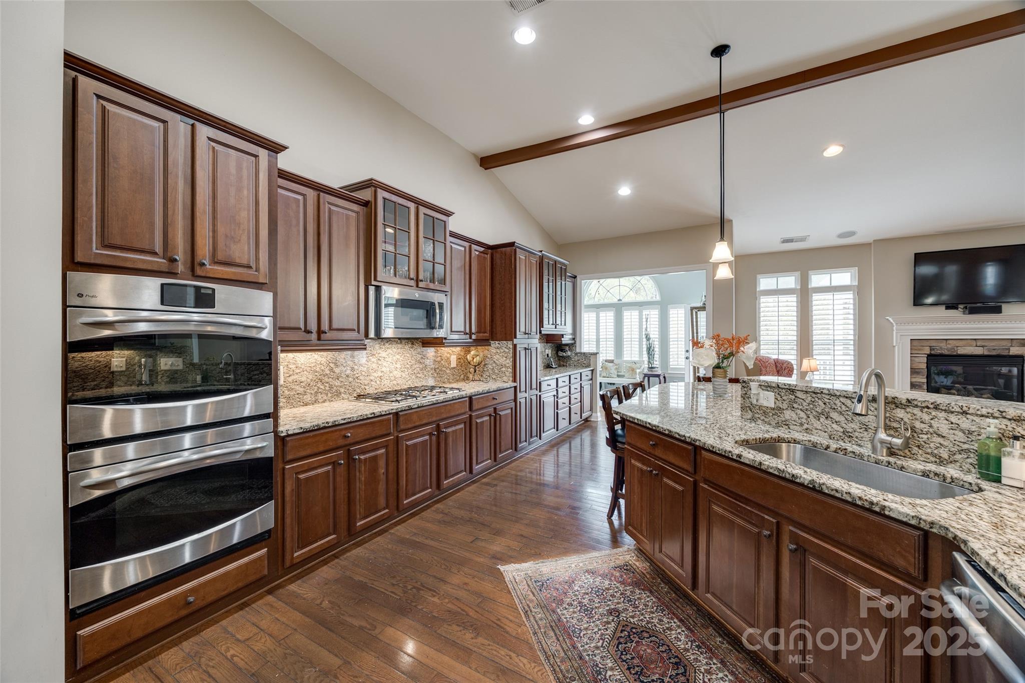 615 Reliance Court Tega Cay, SC 29708 - Photo 17 of 40