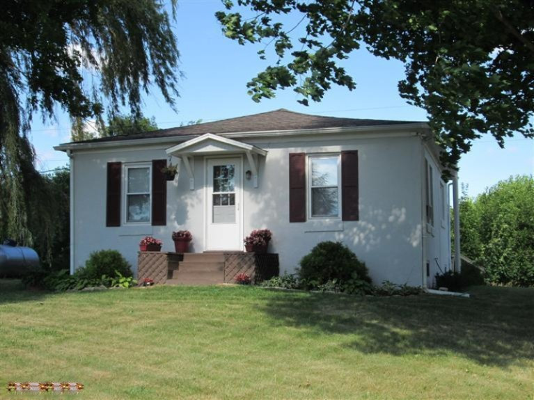 9915 Singer Lake Road Baroda, MI 49101 - Photo 1 of 12 Primary Photo