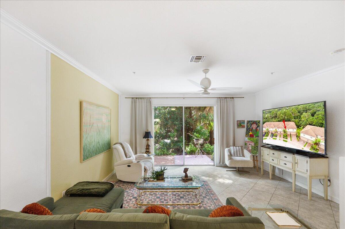 9686 Southwest Purple Martin Way Stuart, FL 34997 - Photo 12 of 38 18-DSC8824