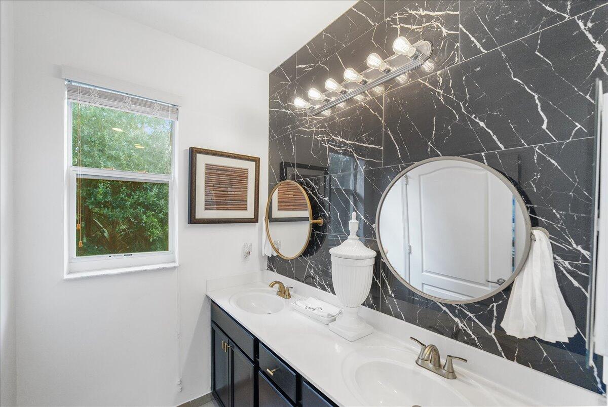 9686 Southwest Purple Martin Way Stuart, FL 34997 - Photo 22 of 38 33-DSC8847