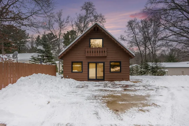 $349,900 | 8370 West Sea Pine Drive, Mears, MI 49436