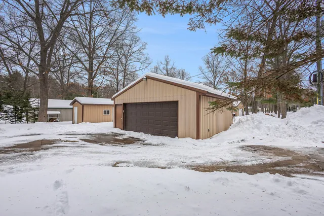 $349,900 | 8370 West Sea Pine Drive, Mears, MI 49436