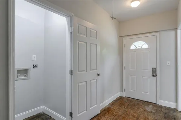 $2,195 | 679 Jones Avenue Northwest, Atlanta, GA 30314