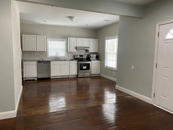 $2,195 | 679 Jones Avenue Northwest, Atlanta, GA 30314