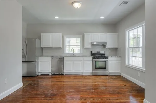 $2,195 | 679 Jones Avenue Northwest, Atlanta, GA 30314