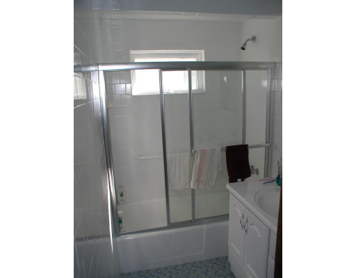 11 Wheelwright Road, Unit 11 Medford, MA 02155 - Photo 7 of 17 Gallery Image 7