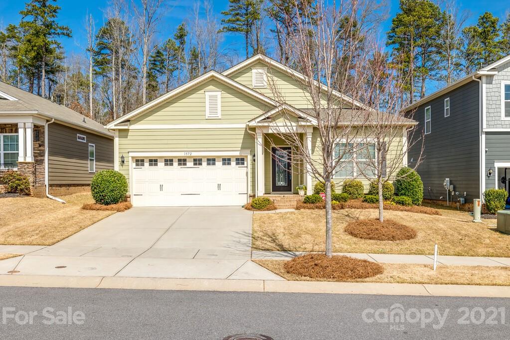 1572 Spring Blossom Trail Fort Mill, SC 29708 - Photo 2 of 36