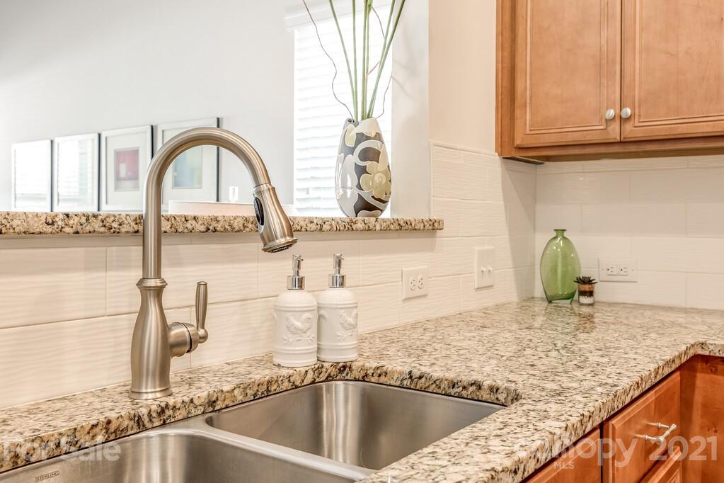 1572 Spring Blossom Trail Fort Mill, SC 29708 - Photo 13 of 36
