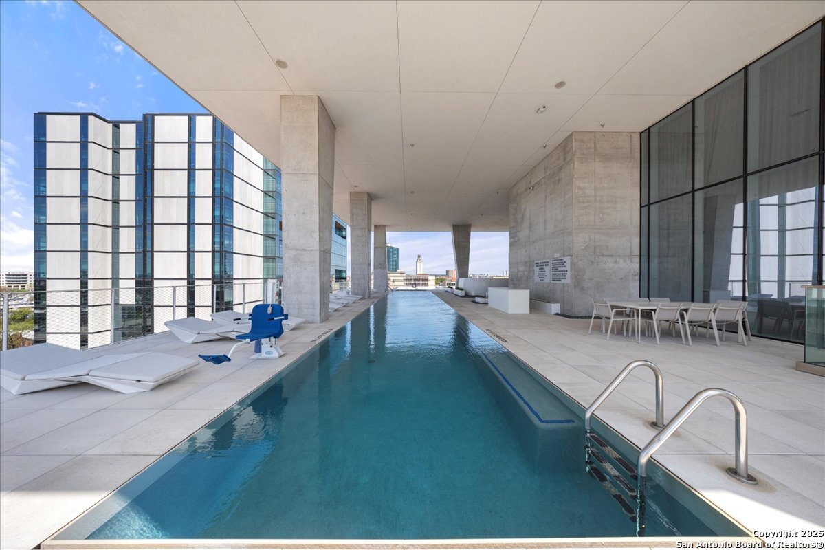 313 West 17th Street, Unit 1204 Austin, TX 78701 - Photo 31 of 39