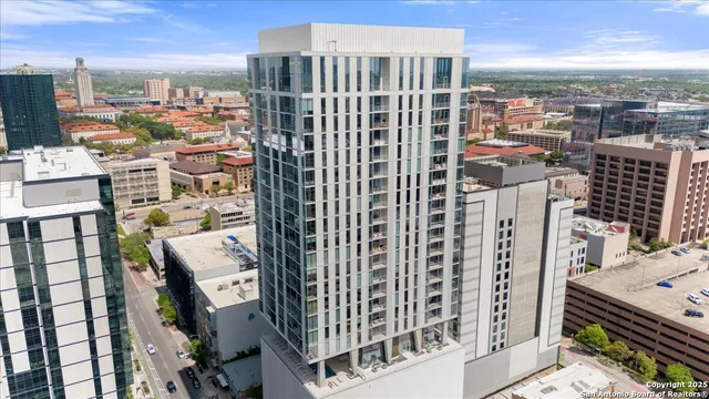 $1,499,000 | 313 West 17th Street, Unit 1204, Austin, TX 78701