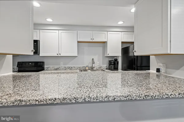 $295,000 | 6335 Greenfield Road, Unit 1701, Elkridge, MD 21075