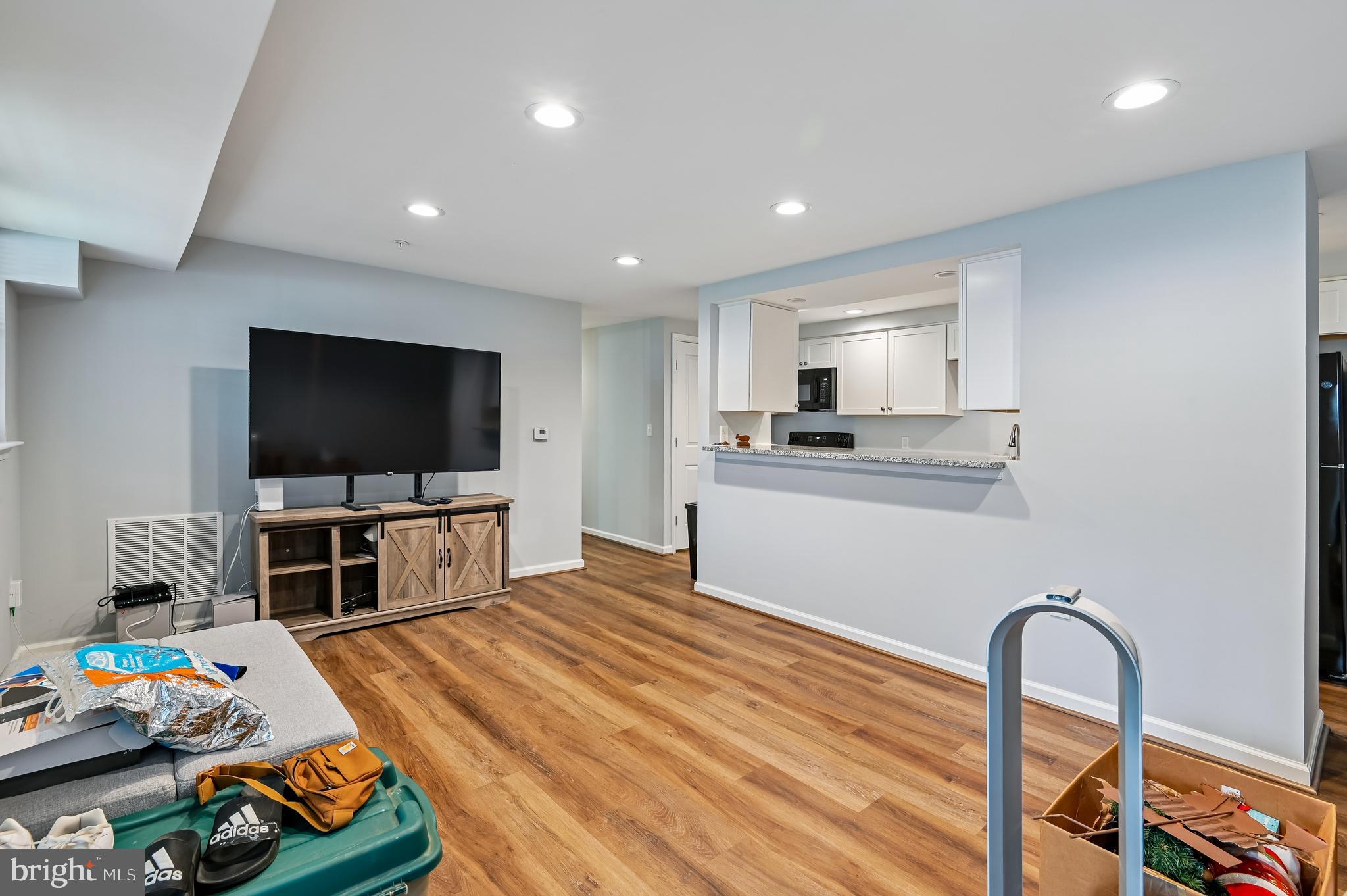 6335 Greenfield Road, Unit 1701 Elkridge, MD 21075 - Photo 6 of 37