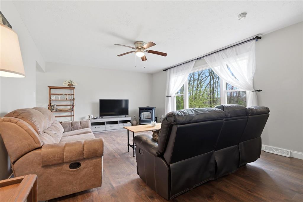 347 Harmony Road Slippery Rock, PA 16057 - Photo 3 of 42