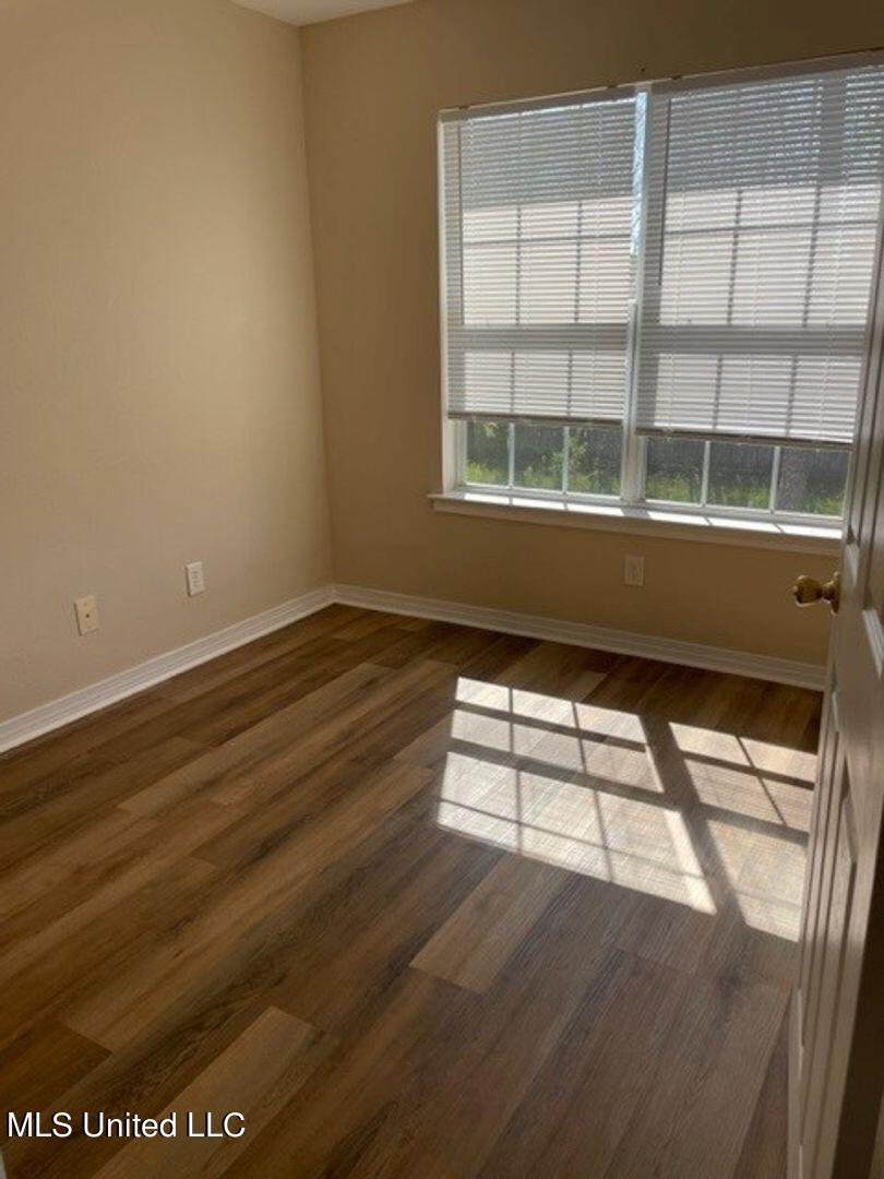 4713 Gibson Road, Unit B Ocean Springs, MS 39564 - Photo 14 of 19 Gibson 14