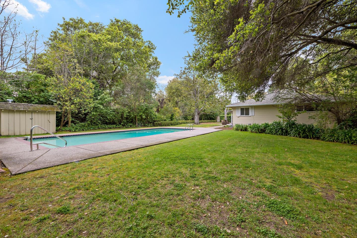 96 Edge Road Atherton, CA 94027 - Photo 28 of 28 a view of a backyard