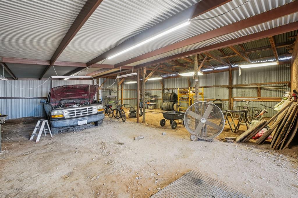 203 Walker Bend Road Weatherford, TX 76088 - Photo 30 of 40