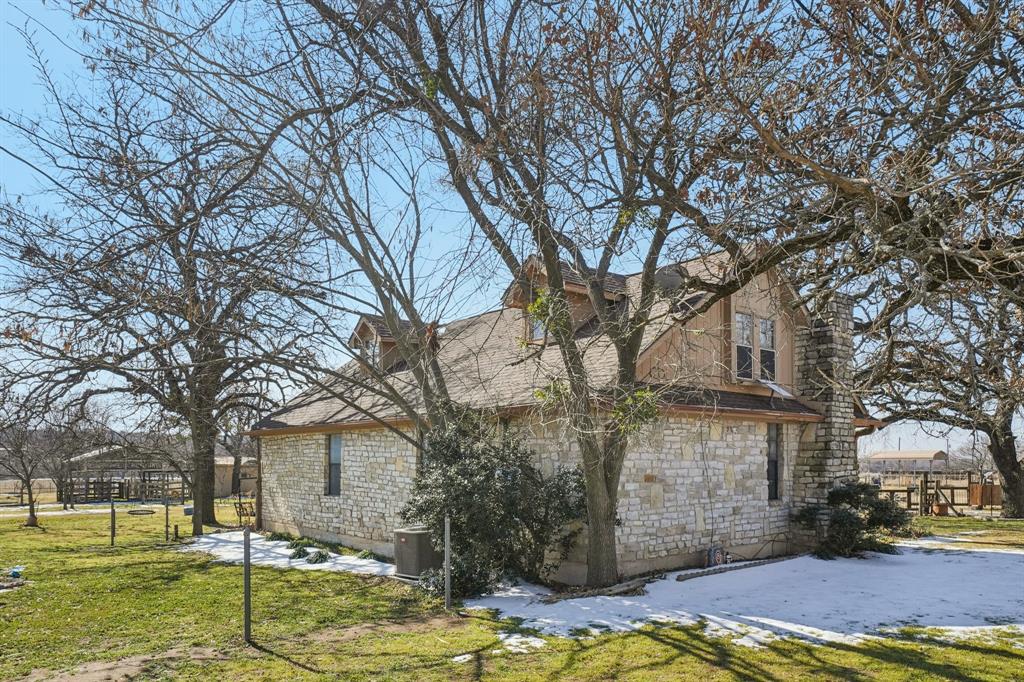 203 Walker Bend Road Weatherford, TX 76088 - Photo 34 of 40