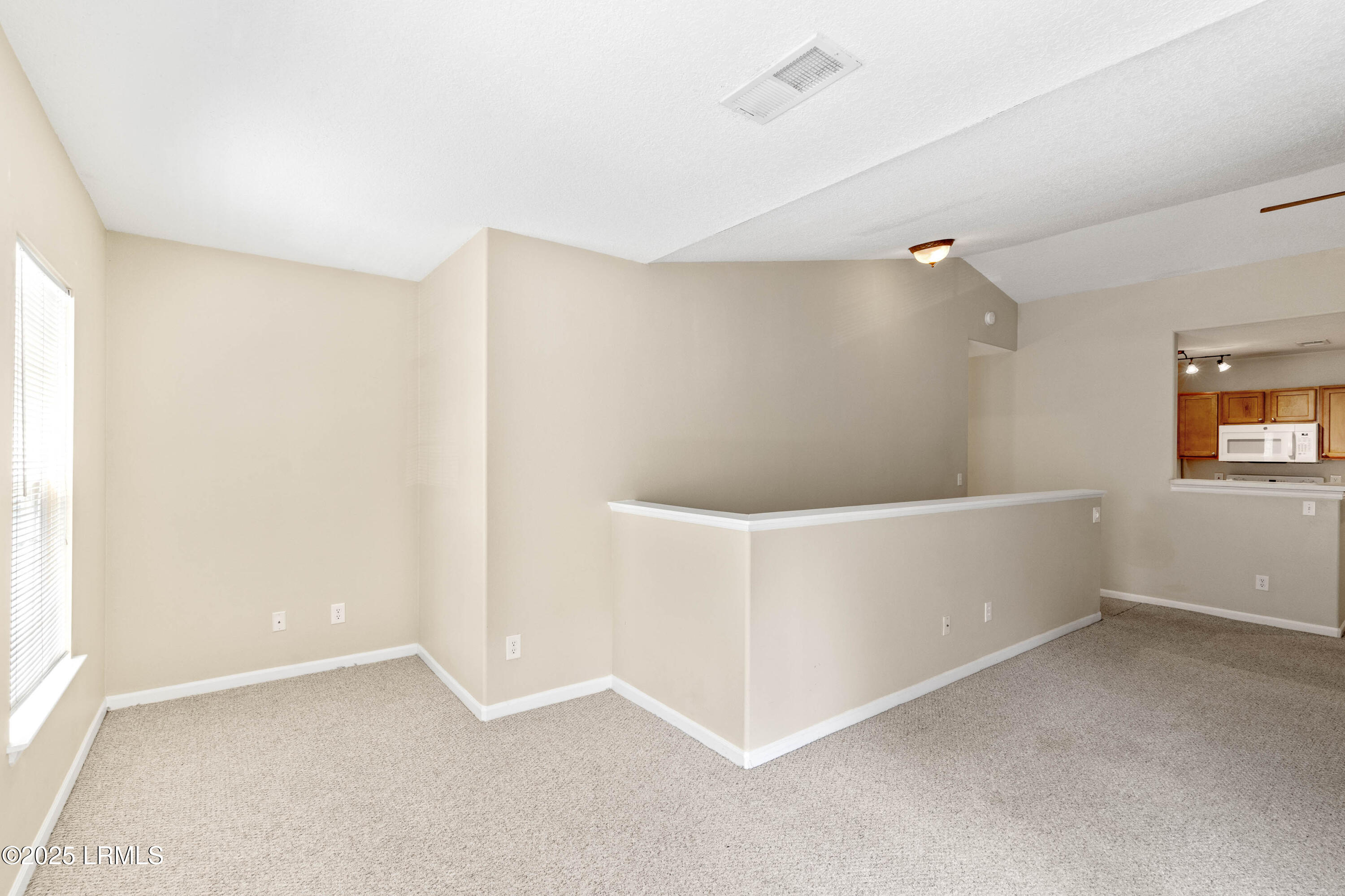 897 Fording Island Road, Unit 301 Bluffton, SC 29910 - Photo 21 of 30 301 Plantation Point-12