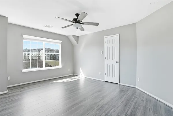 $2,550 | 6802 Claire Brook Drive, Richmond, TX 77407