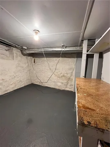 $2,700 | 5124 Carnegie Street, Pittsburgh, PA 15201