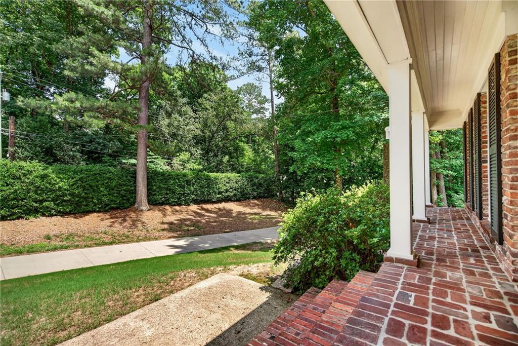 2085 Mt Paran Road Northwest Atlanta, GA 30327 - Photo 5 of 44
