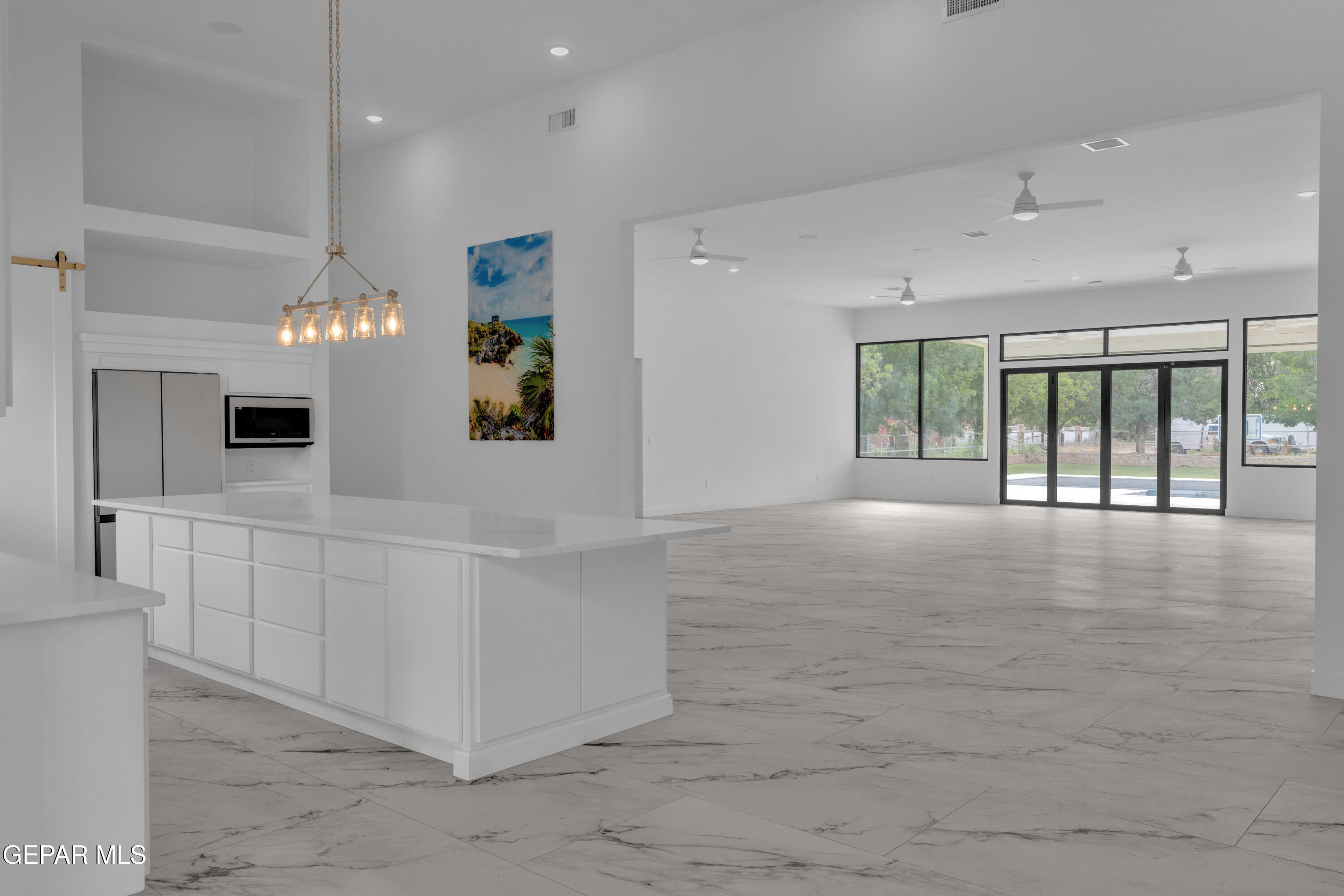 413 Pendale Road El Paso, TX 79907 - Photo 8 of 78 3 (10)