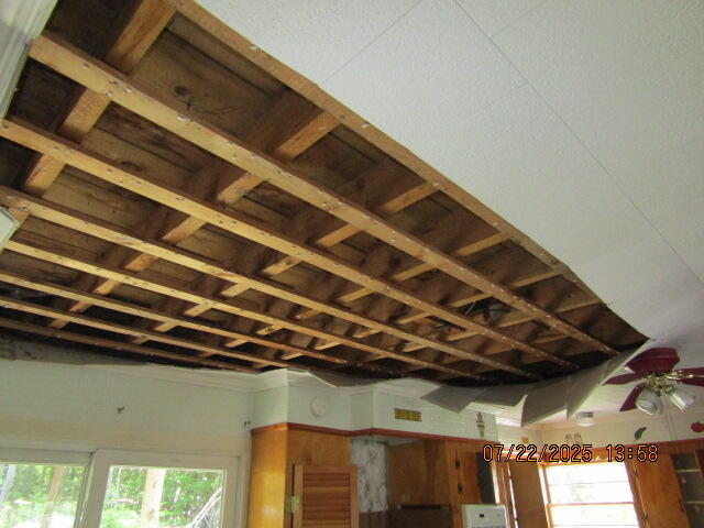 30 New Hampshire Street Millinocket, ME 04462 - Photo 5 of 33 IMG_0462