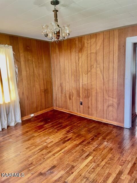 190 Abel Avenue Decatur, TN 37322 - Photo 3 of 12 IMG_4866