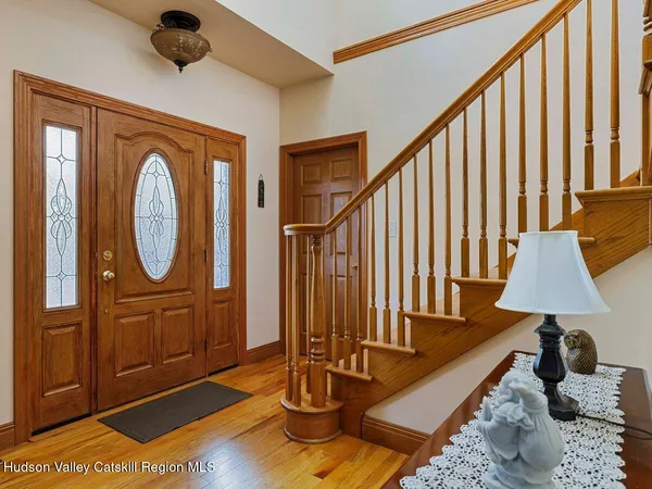 a view of a house with entertaining space