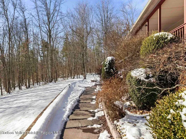 $699,000 | 2950 New Prospect Road, Pine Bush, NY 12566