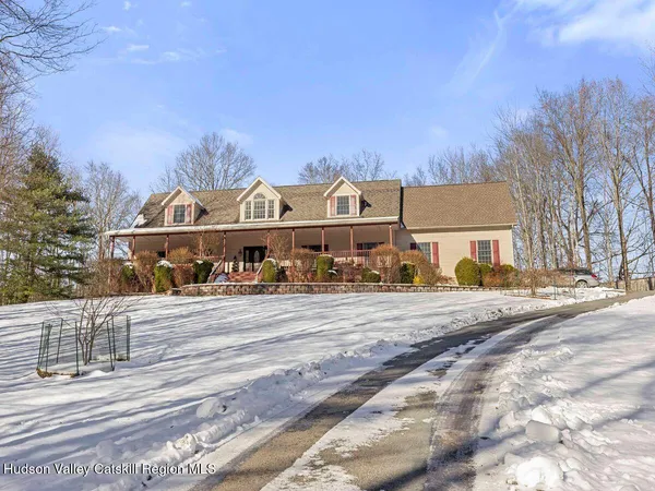 $699,000 | 2950 New Prospect Road, Pine Bush, NY 12566