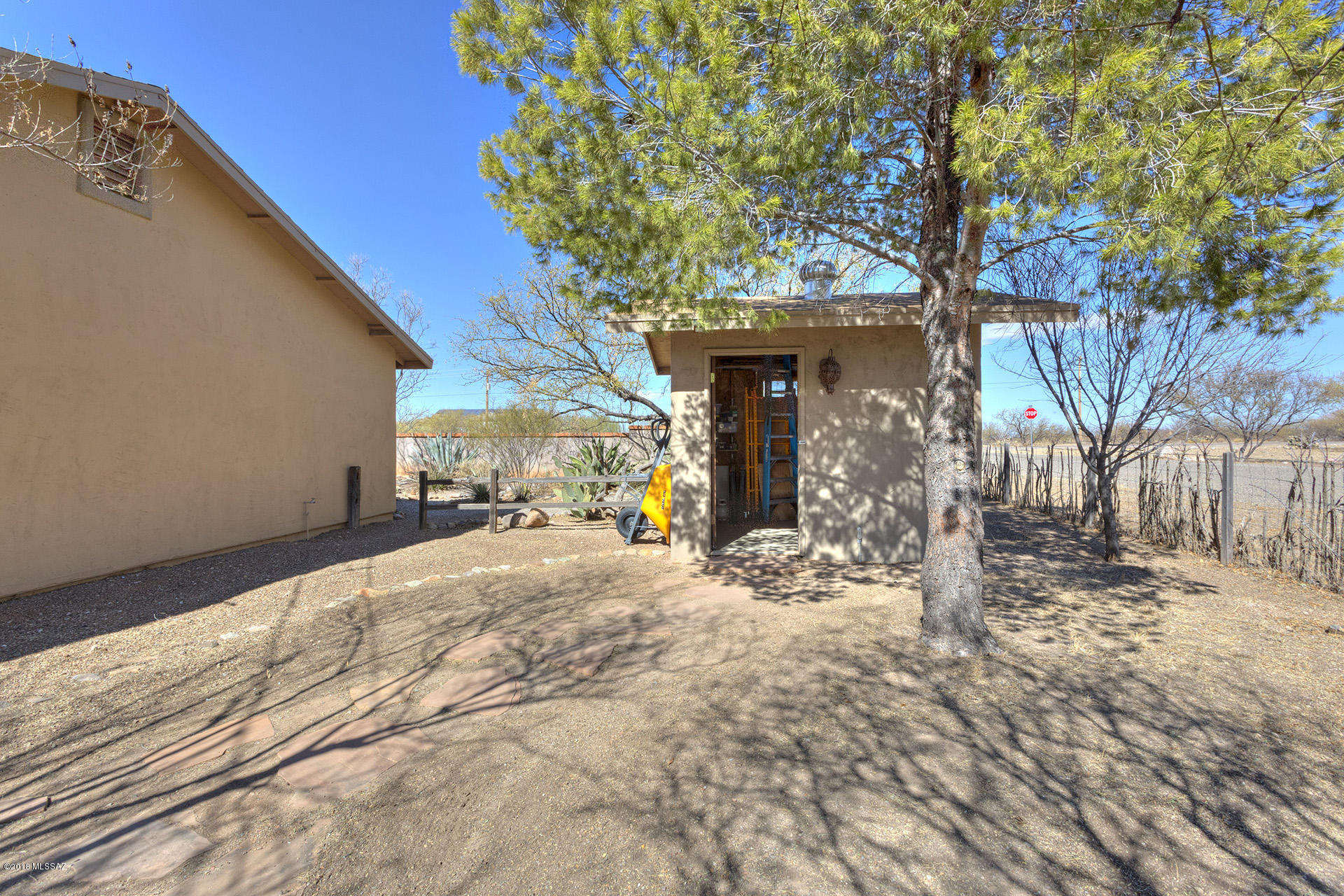 281 Camino Josefina Rio Rico, AZ 85648 - Photo 7 of 37