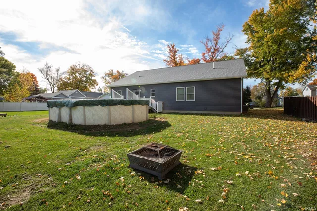 $299,000 | 606 North Thayer Street, Bourbon, IN 46504