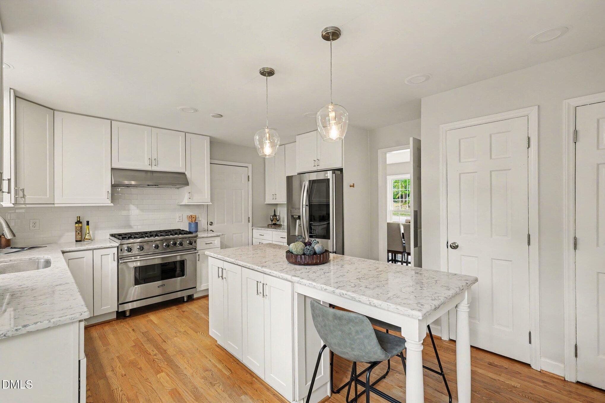 700 Pebblebrook Drive Raleigh, NC 27609 - Photo 6 of 40 011_file_5706