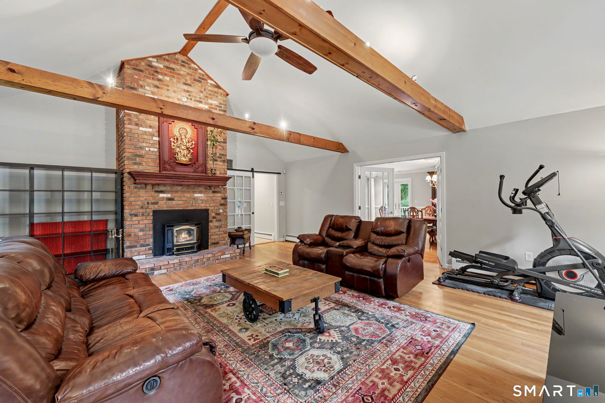 567 Danbury Road Wilton, CT 06897 - Photo 13 of 32