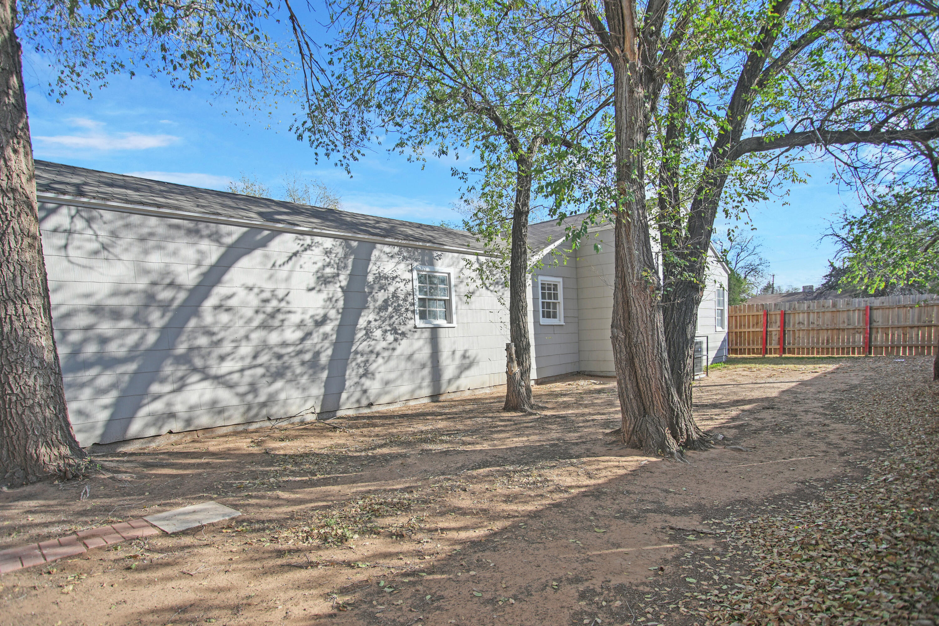 2430 31st Street Lubbock, TX 79411 - Photo 44 of 46 DSC_8712