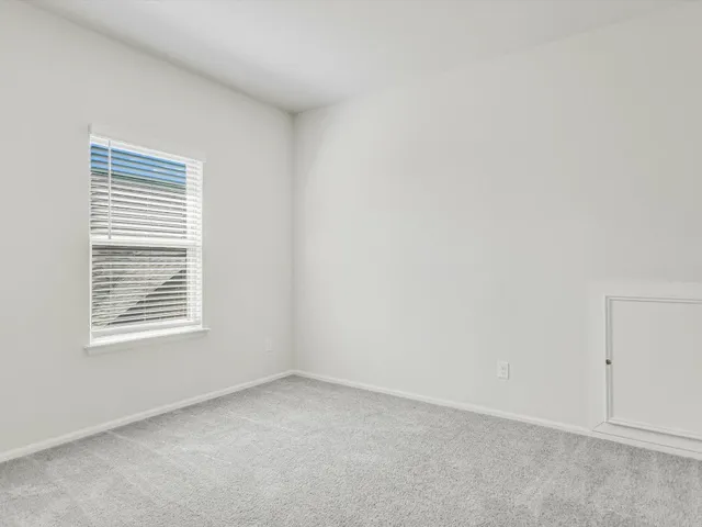 $2,750 | 396 Cold Riv Run, Kyle, TX 78640