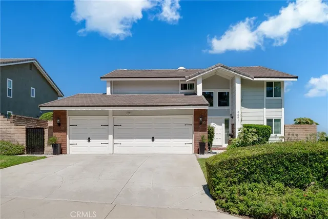 $1,628,000 | 6691 Smokewood Circle, Anaheim Hills, CA 92807