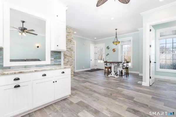 $624,900 | 4 Goldfinch Terrace, East Lyme, CT 06333