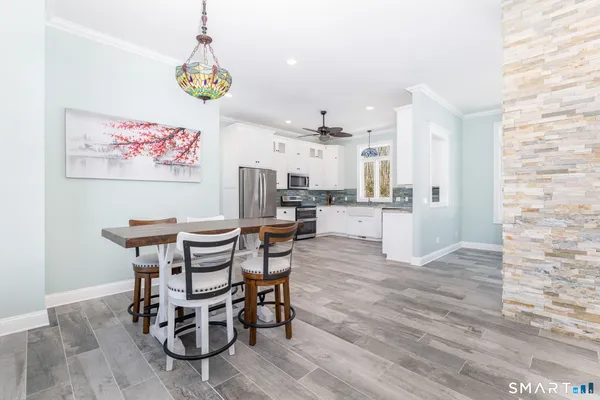$624,900 | 4 Goldfinch Terrace, East Lyme, CT 06333