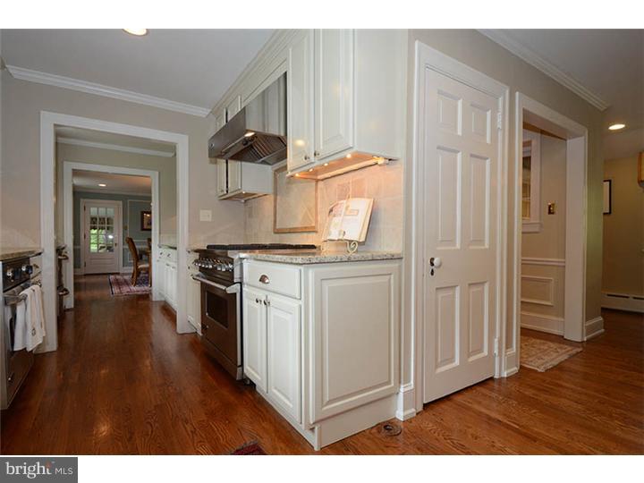 511 Fishers Road Bryn Mawr, PA 19010 - Photo 15 of 25 Kitchen
