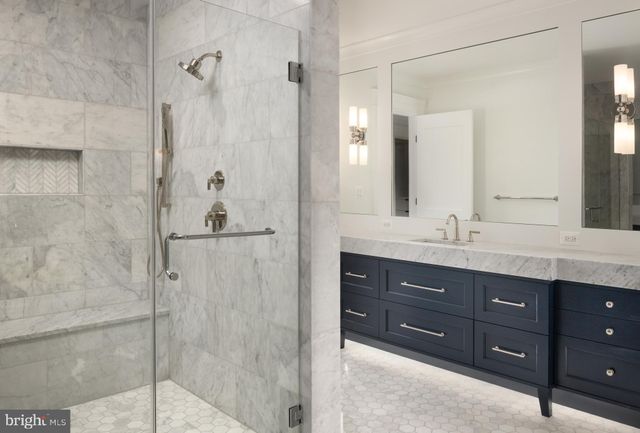 $3,300,000 | 3611 Roberts Lane, Arlington, VA 22207