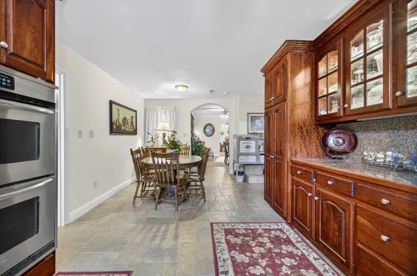 $1,999,999 | 54 Warden Road, Fayetteville, TN 37334