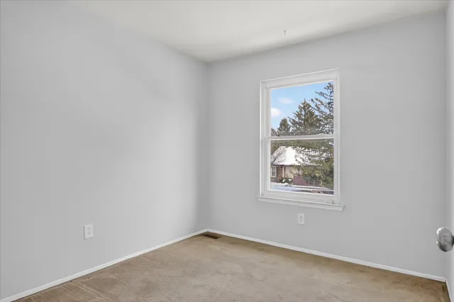 $1,600 | 41070 Southwind Drive, Unit 92, Canton, MI 48188