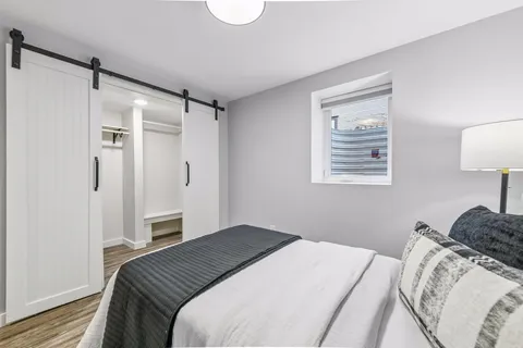 $525,000 | 23 West 48th Street, Minneapolis, MN 55419