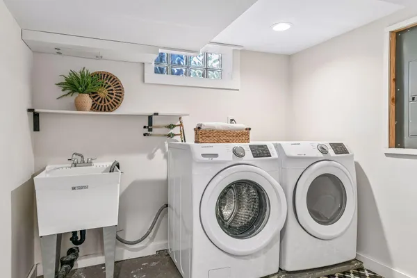 $525,000 | 23 West 48th Street, Minneapolis, MN 55419