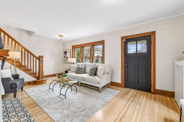 $525,000 | 23 West 48th Street, Minneapolis, MN 55419