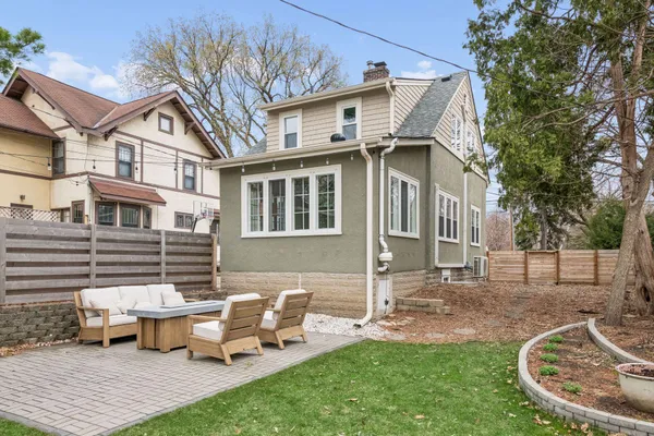 $525,000 | 23 West 48th Street, Minneapolis, MN 55419